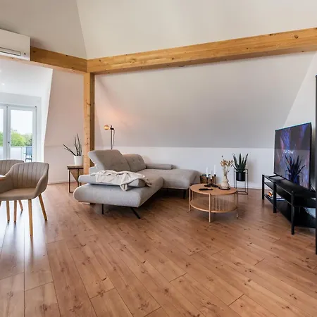 Apartment N8quartier